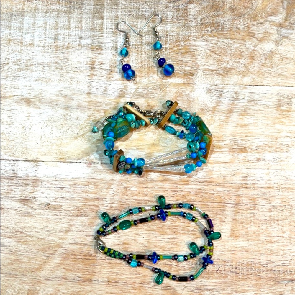 Glass bracelet and Earring Lot